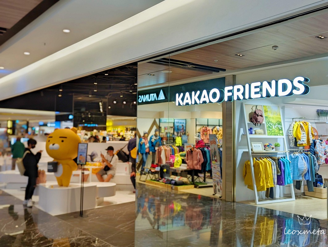 超萌登場 kakao Friends 高雄店