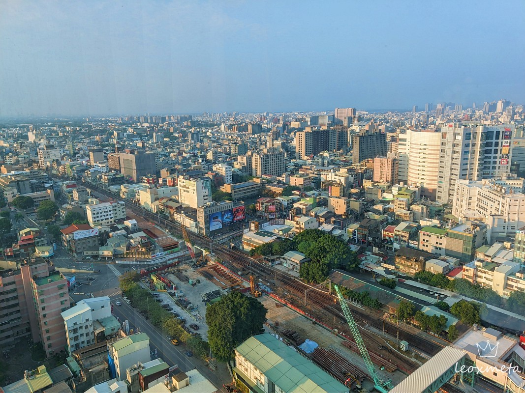 窗外的台南市區風景