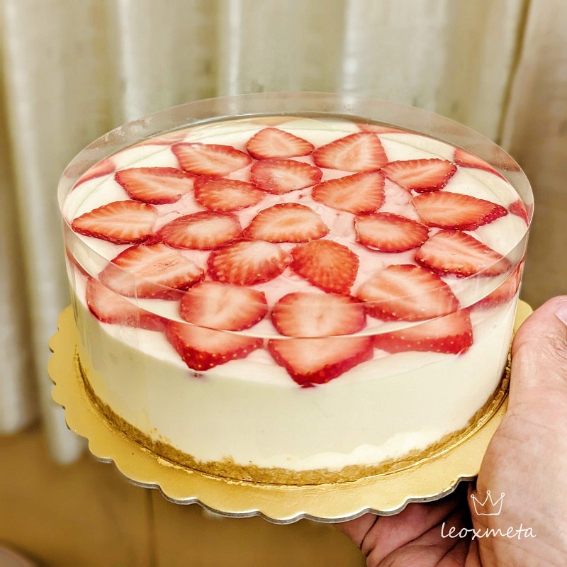 成品-草莓漸層生乳酪蛋糕