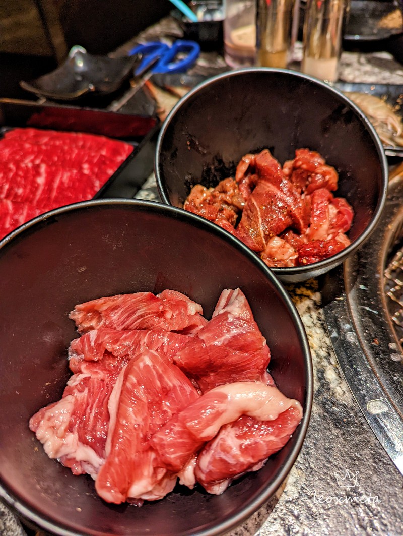 雪花豚肉、黑胡椒紅酒牛肉、安格斯霜降牛肉