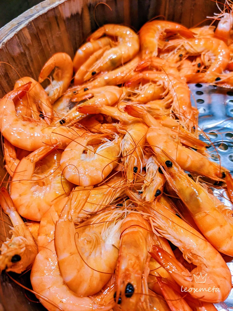 漢來海港自助餐廳-蝦子好甜