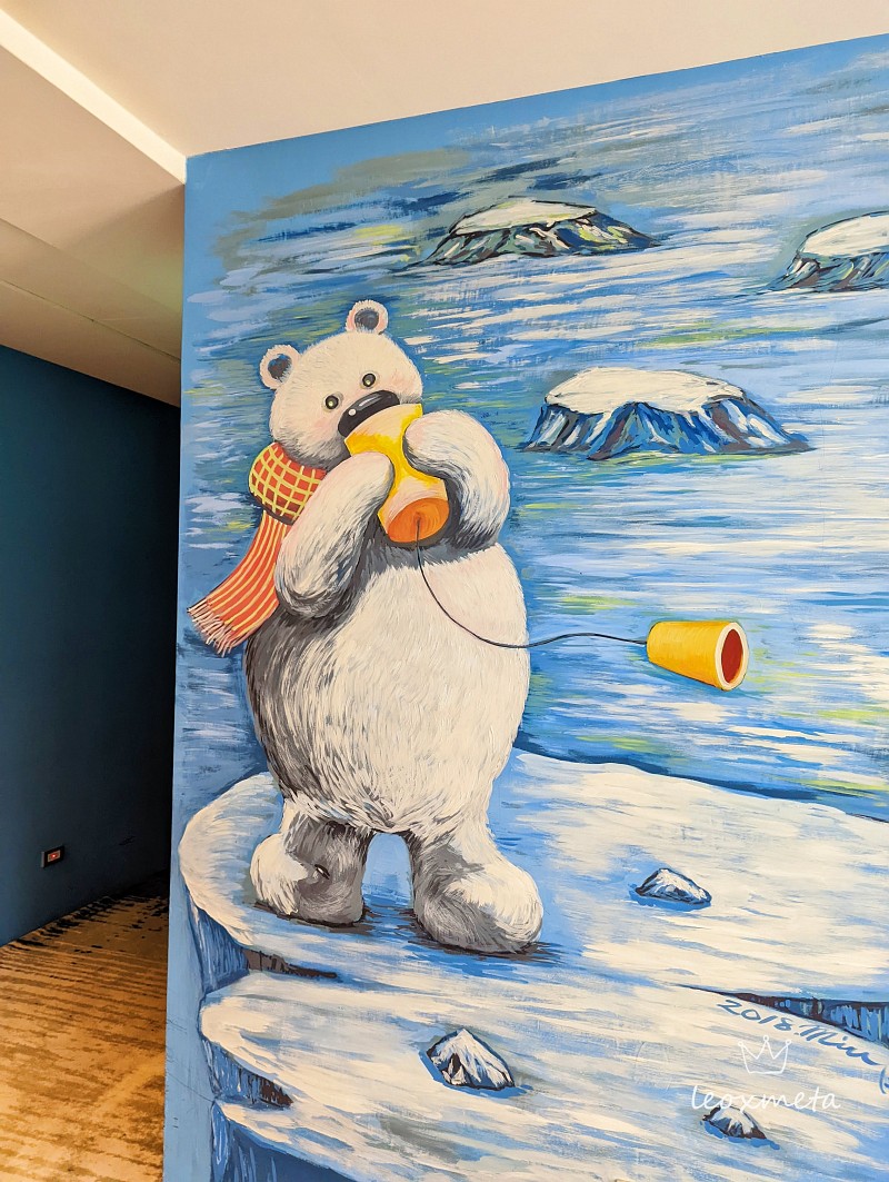 3樓走廊-主題壁畫-呼喚的北極熊