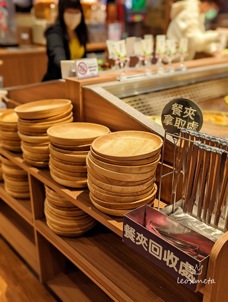 涮乃葉-木質餐盤與餐夾