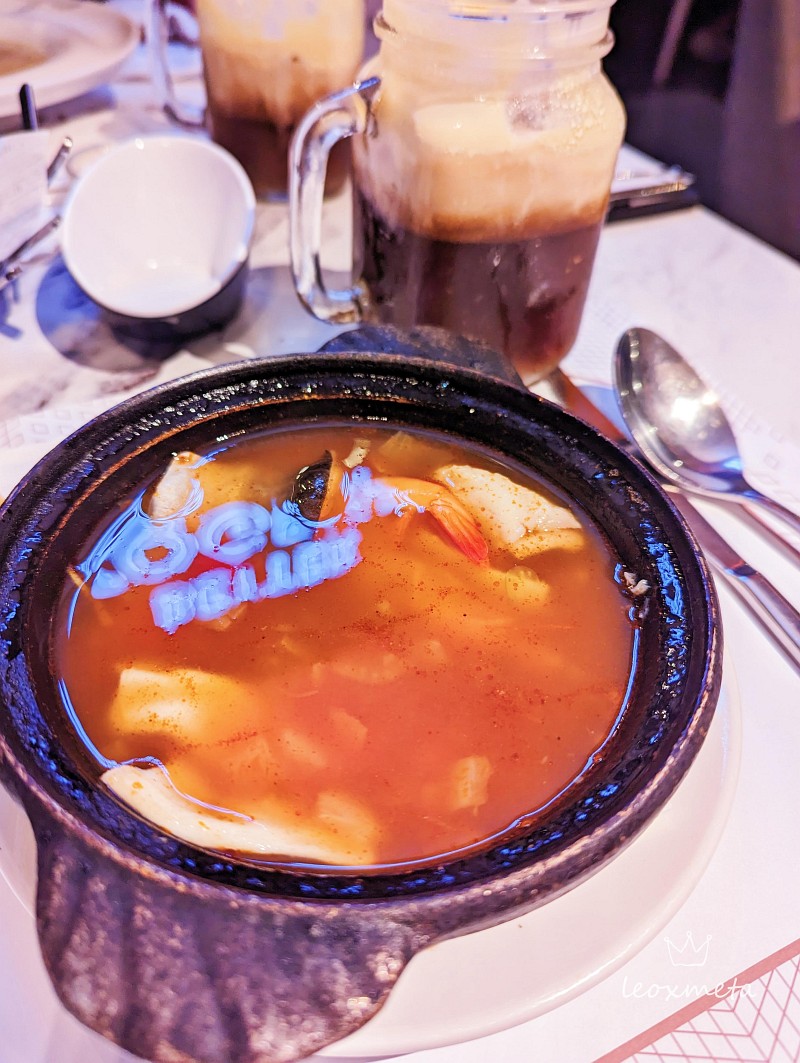 西堤牛排高雄富國店-義式海鮮清湯